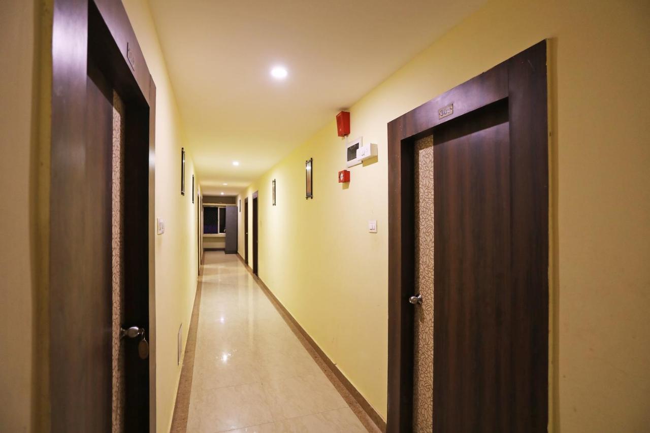 Oyo 15206 Hotel Sonar Gaon Пури Екстериор снимка