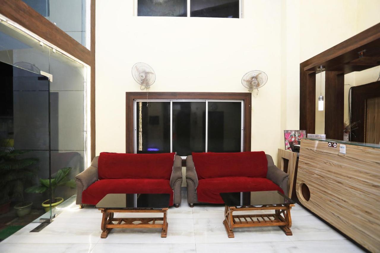 Oyo 15206 Hotel Sonar Gaon Пури Екстериор снимка