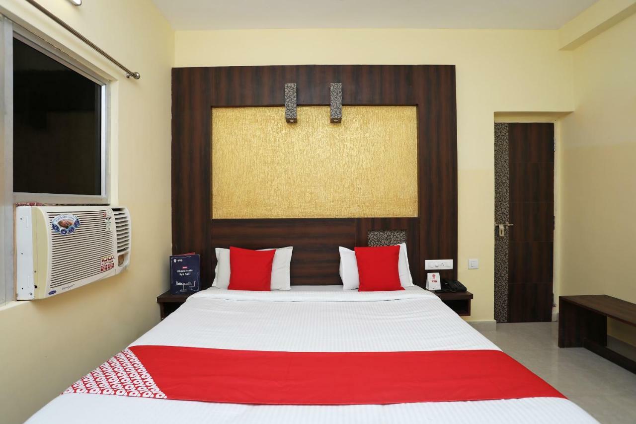 Oyo 15206 Hotel Sonar Gaon Пури Екстериор снимка