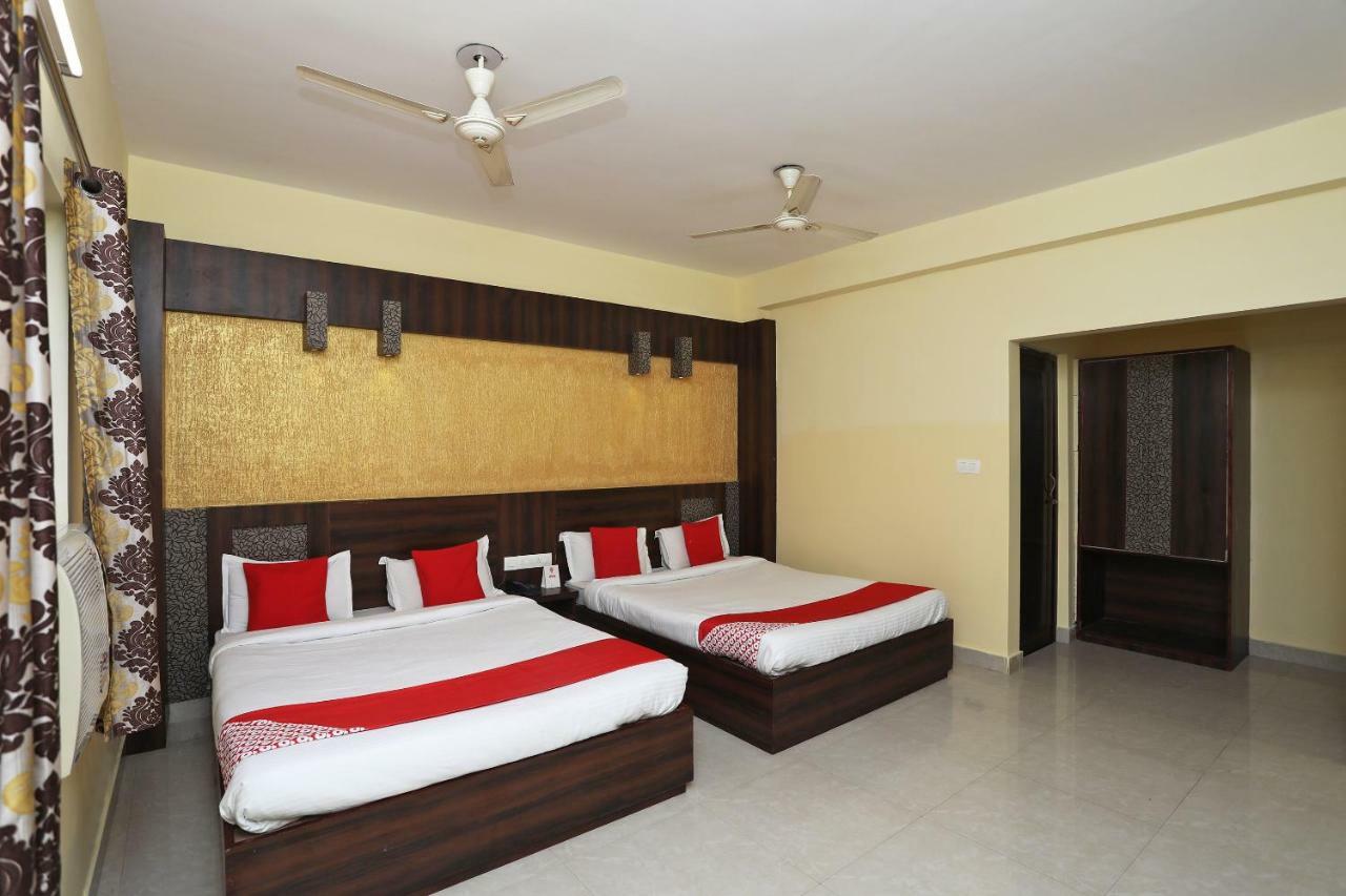 Oyo 15206 Hotel Sonar Gaon Пури Екстериор снимка
